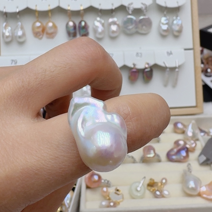 未镶嵌淡水珍珠颈饰