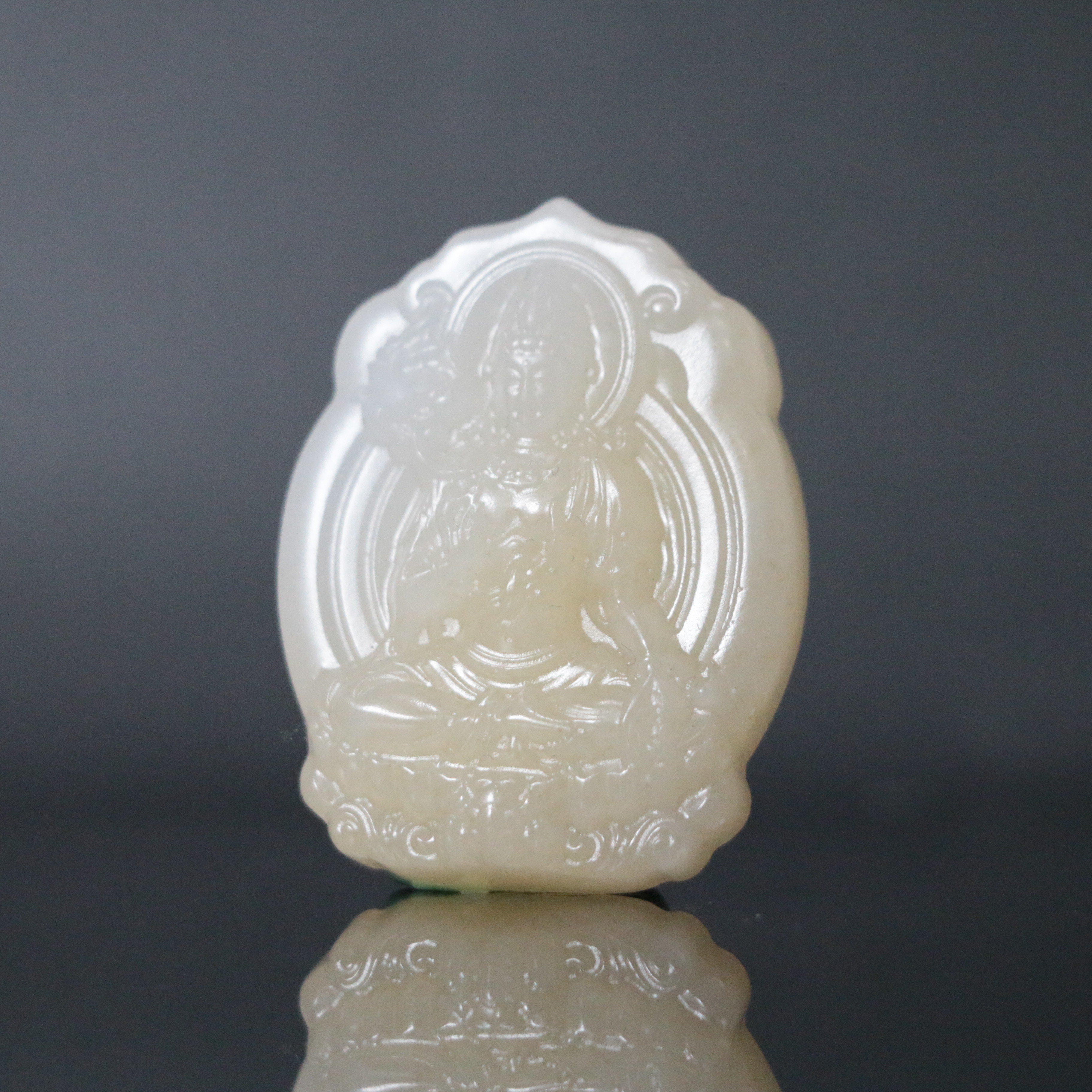 1209GC8803和田玉挂件