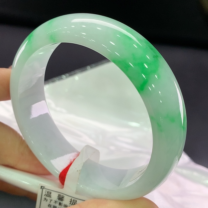 翡翠未镶嵌手镯正圈57-58