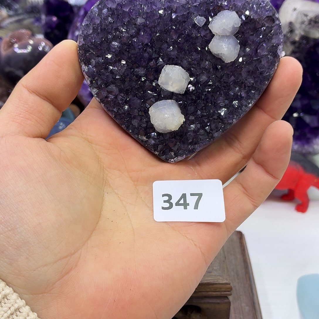 未镶嵌水晶大型摆件（非配饰）