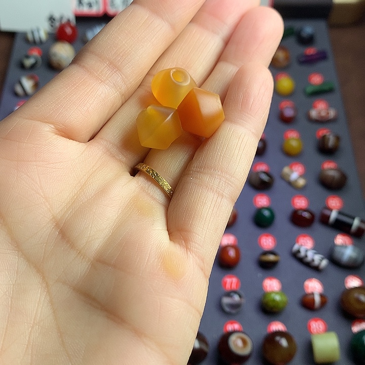 未镶嵌玛瑙/玉髓珠宝半成品