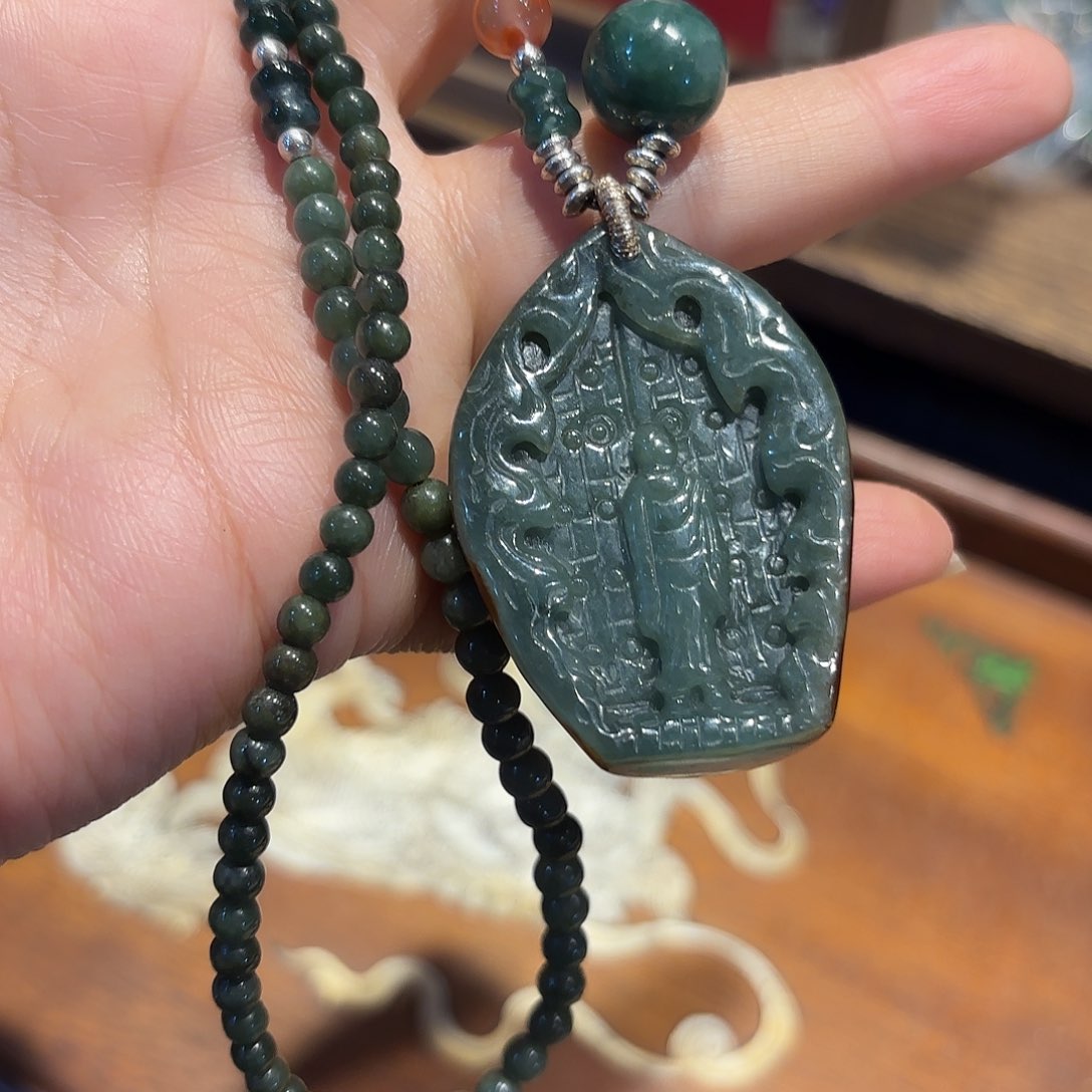 翡翠颈饰未镶嵌原创