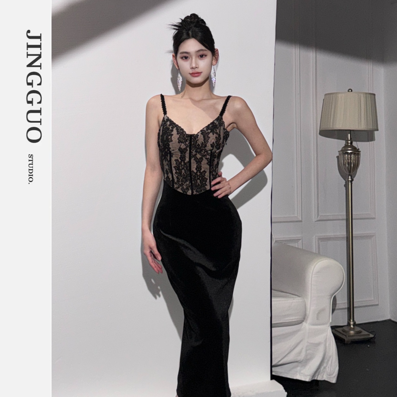 【JINGGUO轻奢】小众法式立体浮雕蕾丝拼接丝绒修身连衣裙7225