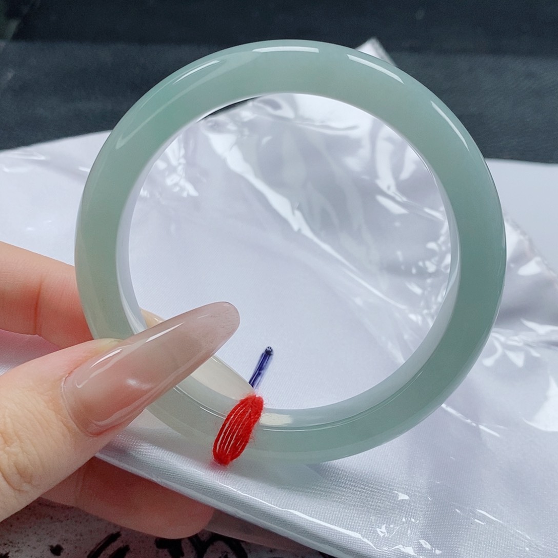 【闪购商品】未镶嵌手镯翡翠417号
