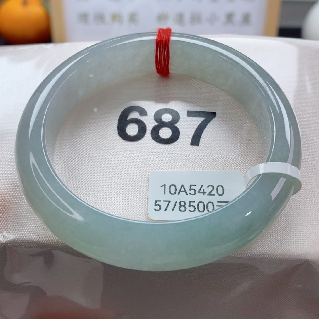 翡翠手镯未镶嵌天然A货翡翠手镯