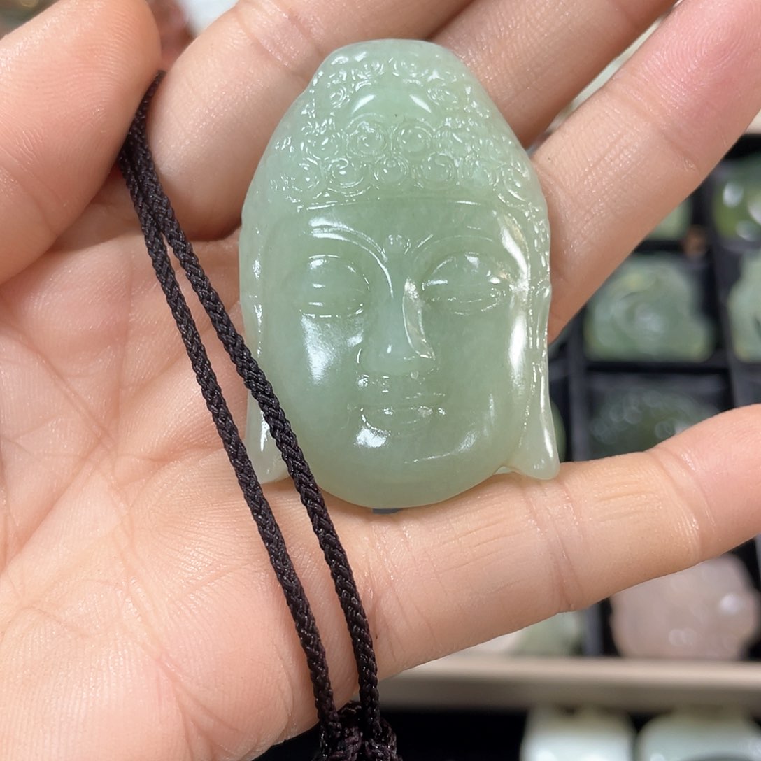 蛇纹石玉颈饰未镶嵌微瑕不退不换