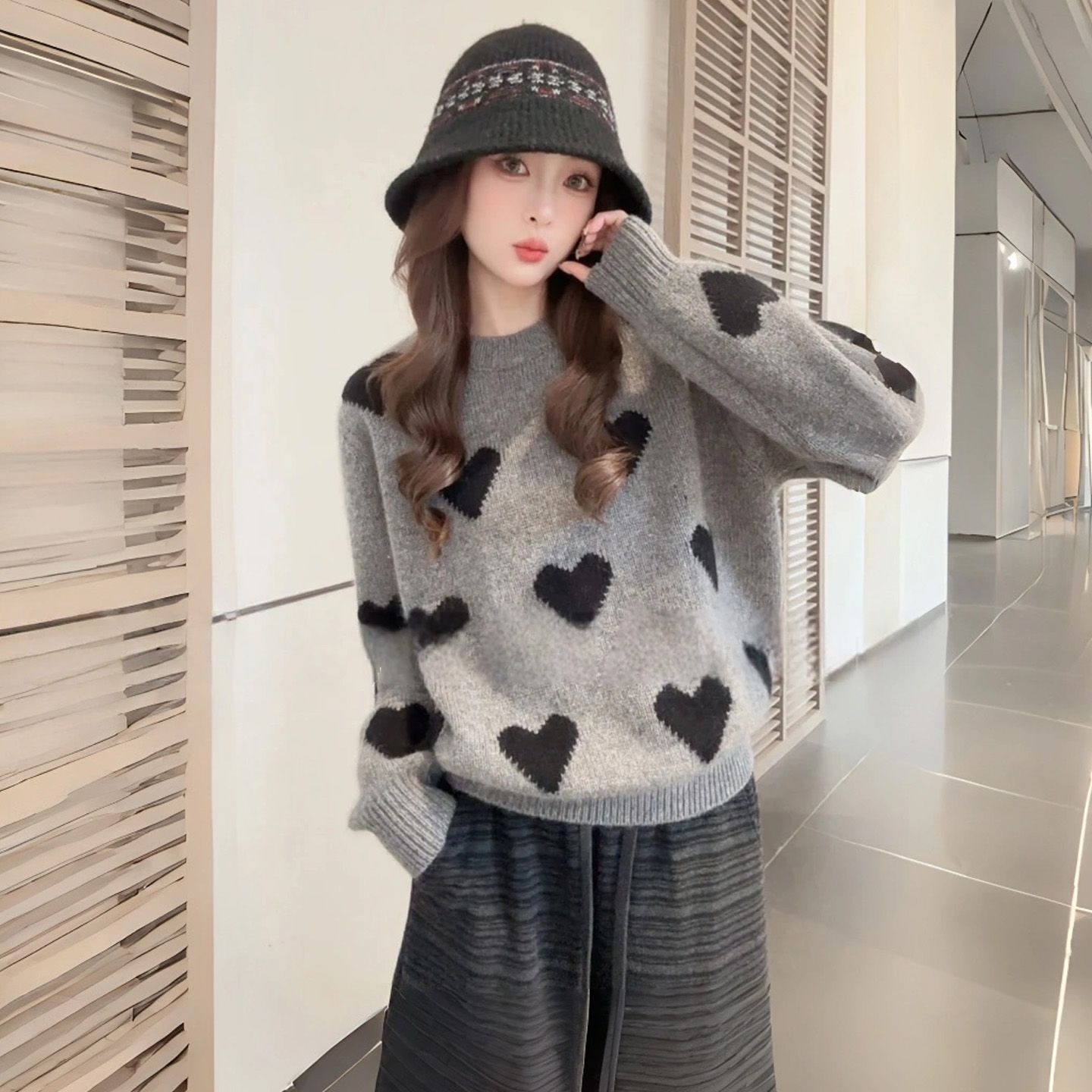 休闲时尚圆领针织衫女2025秋冬装新款洋气减龄内搭打底衫灰色上衣