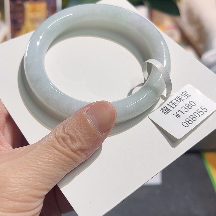 翡翠未镶嵌手镯纯天然缅甸翡翠手镯