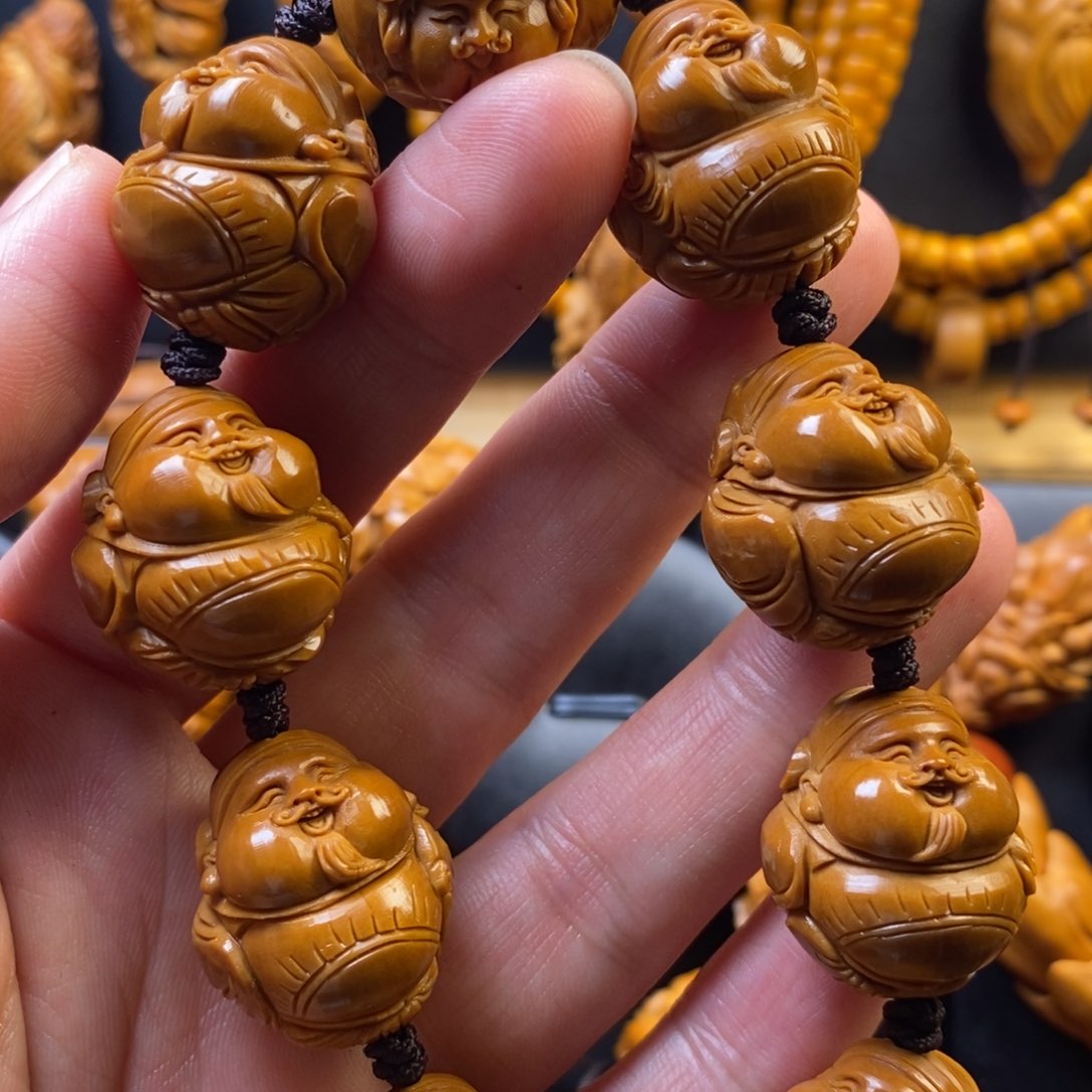 橄榄核手串横竖发财