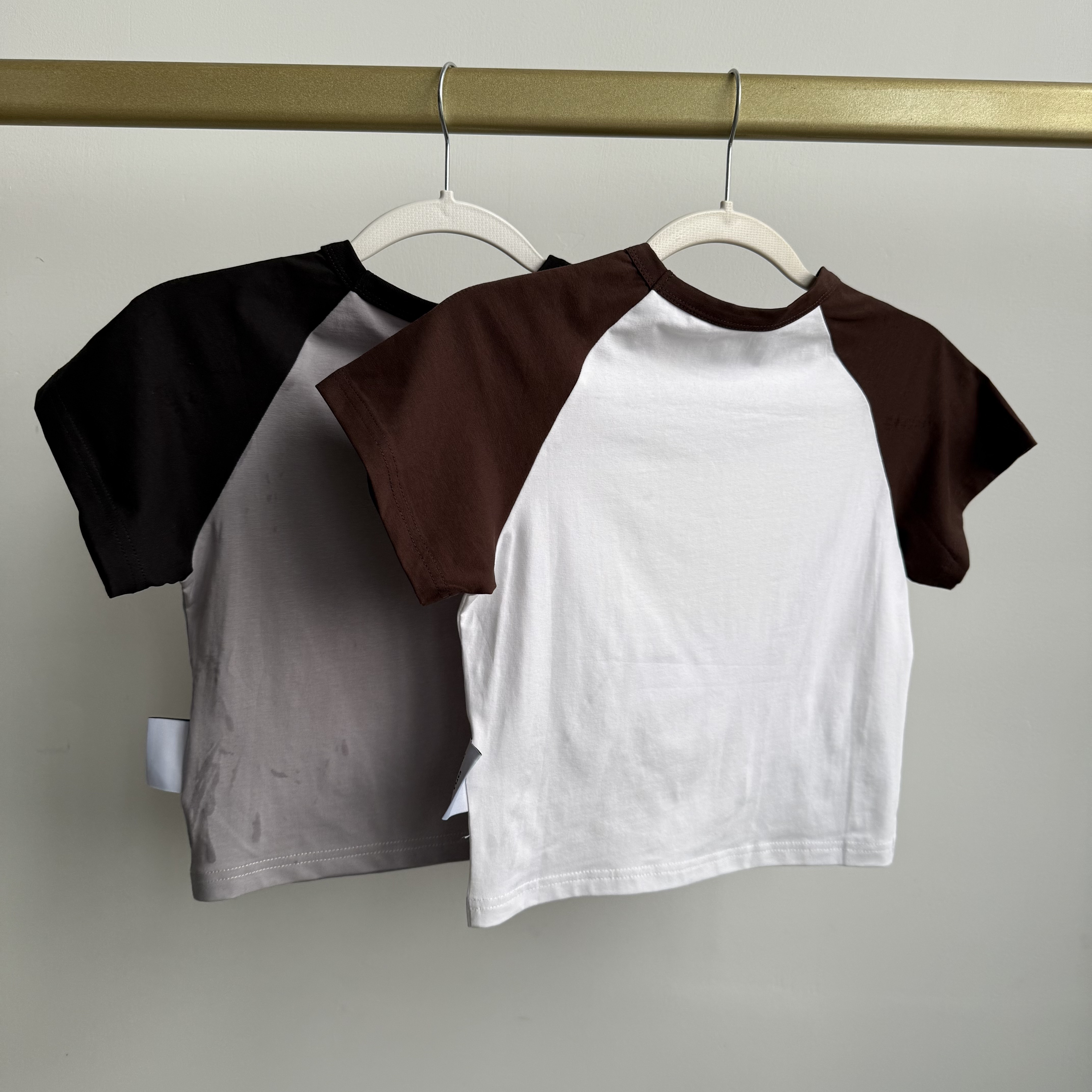 B3505 夏季新款撞色百搭插肩袖修身版短款T恤