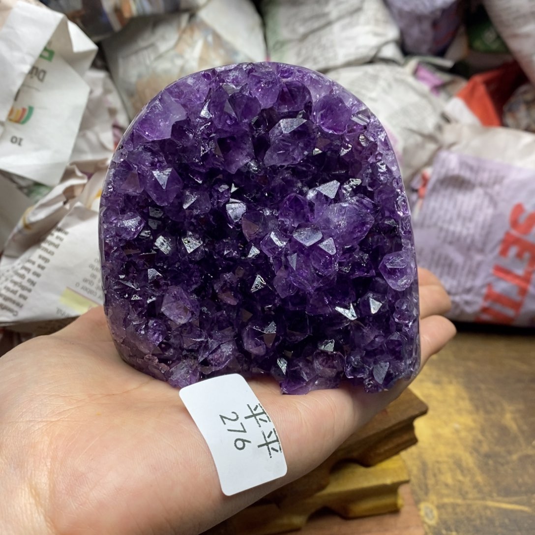 紫晶乌拉圭未镶嵌