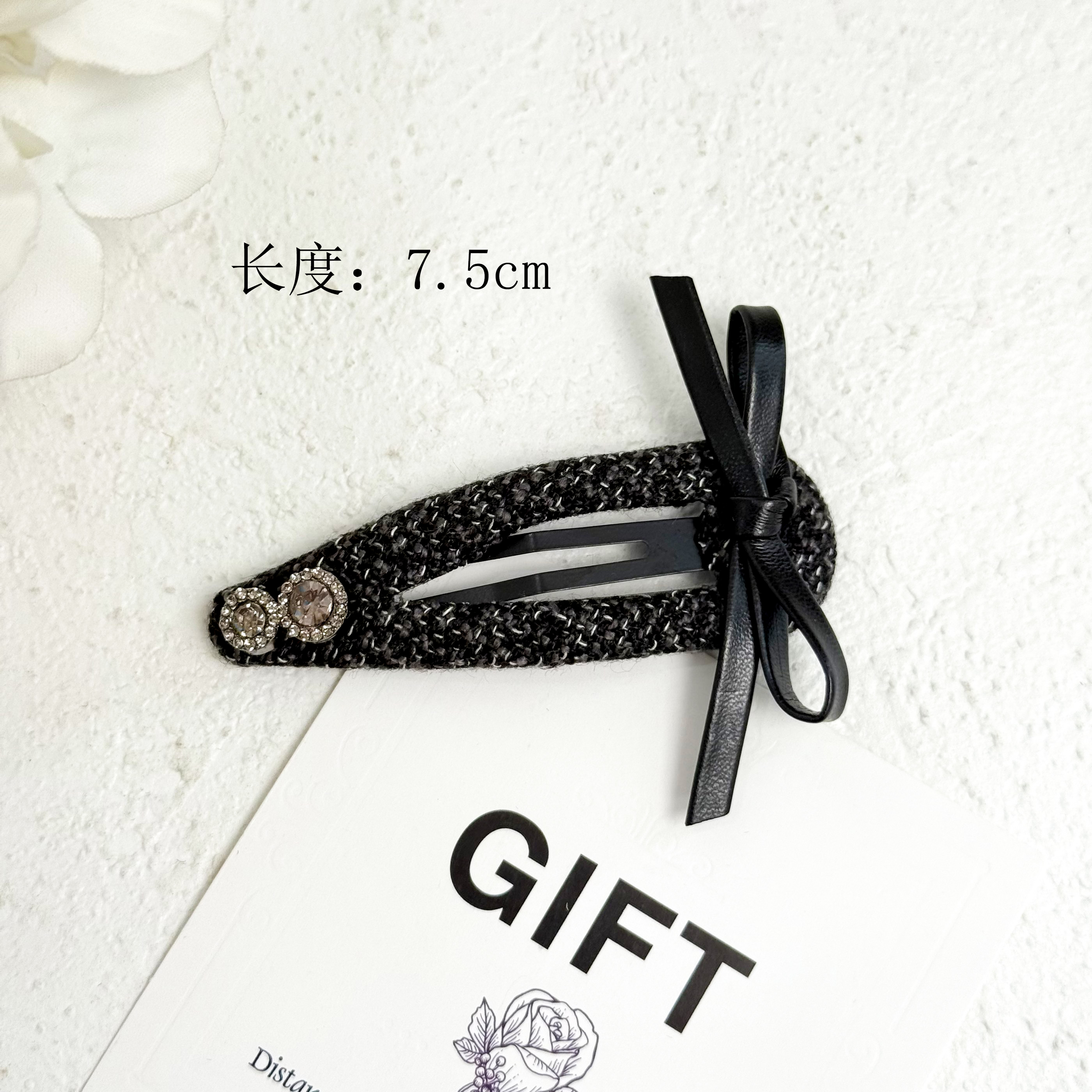 BAOSHATI/宝莎缇F-917复古皮质蝴蝶结侧边碎发BB夹