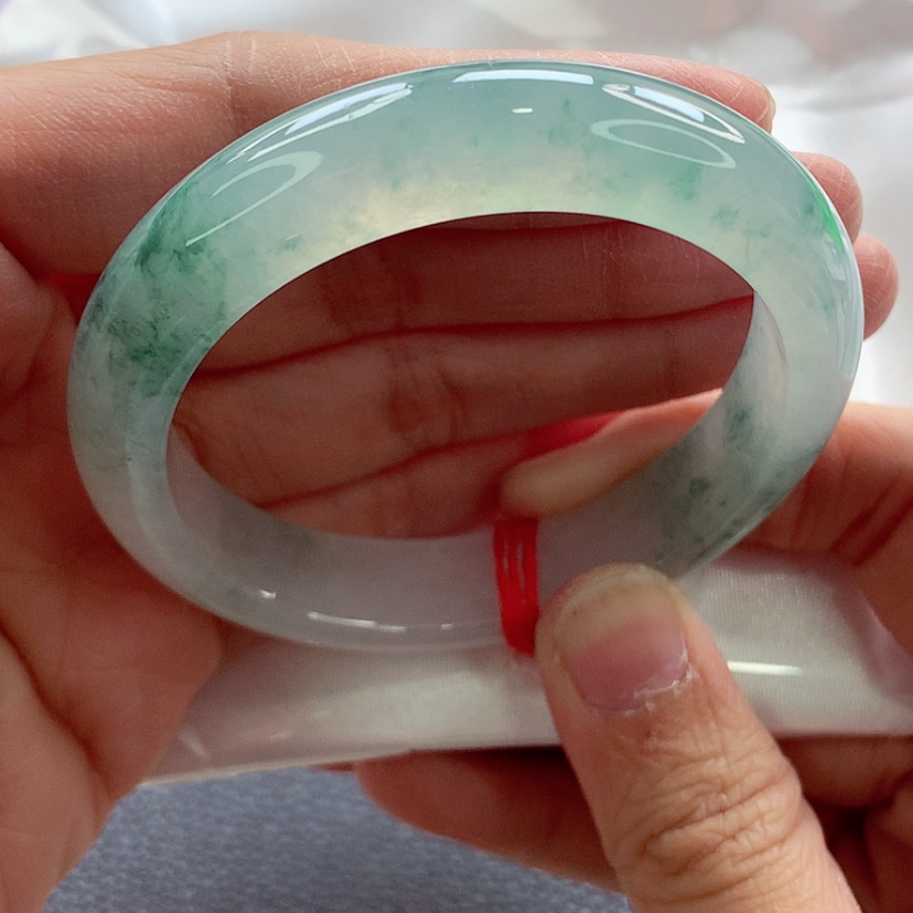 【闪购商品】翡翠手镯未镶嵌52小手直接拍捡漏A