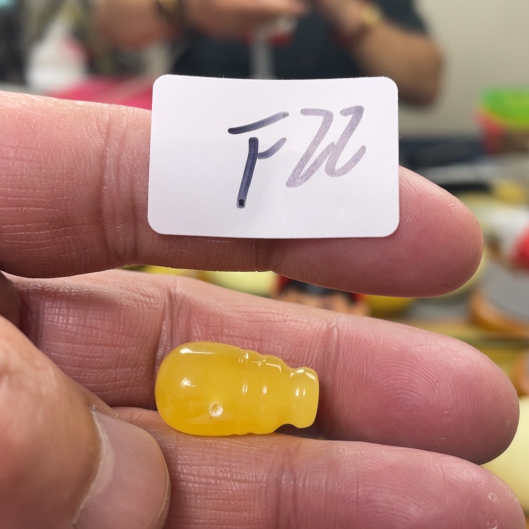 手链琥珀未镶嵌多样性发，发其中一件