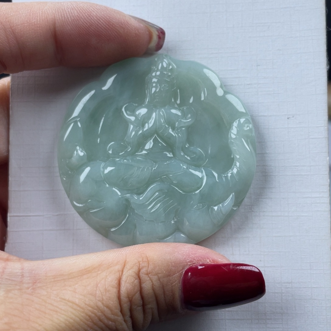 ღ***美翡翠未镶嵌项圈普贤