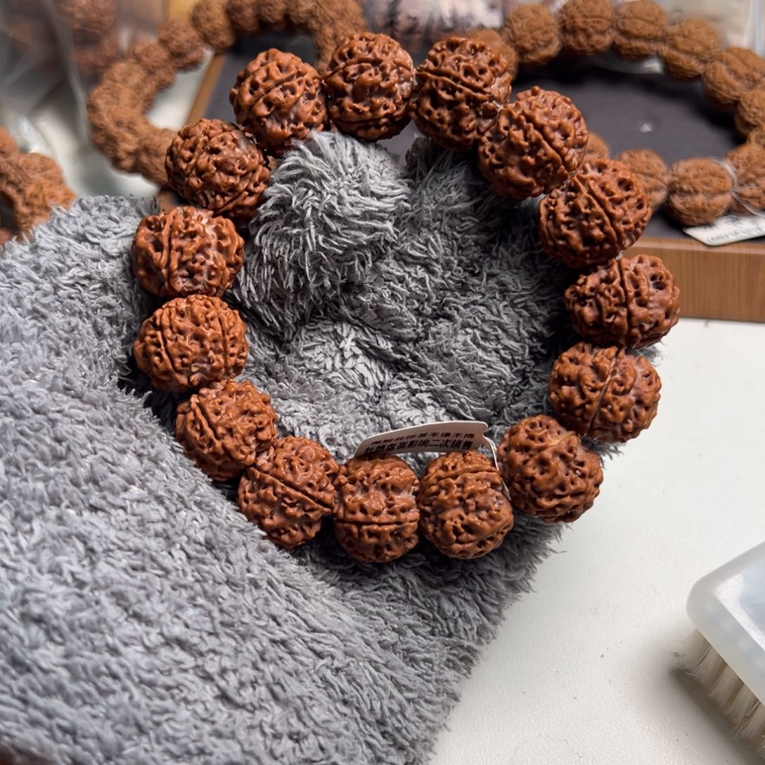 金刚菩提手串野生籽