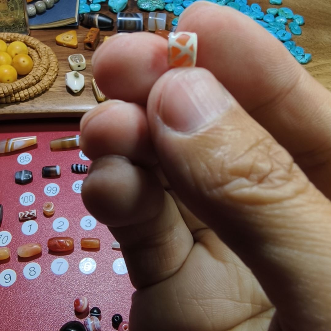 春***春玛瑙/玉髓未镶嵌天然原矿玛瑙