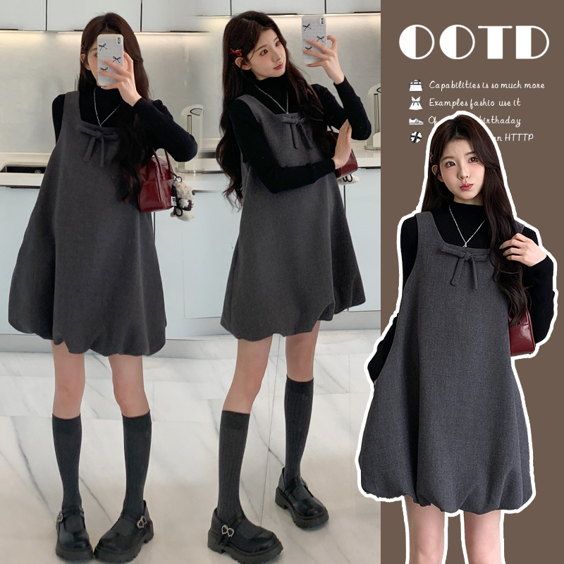 时髦孕妇装新款针织百搭打底杉时尚韩系蝴蝶节装饰花苞背心裙套装