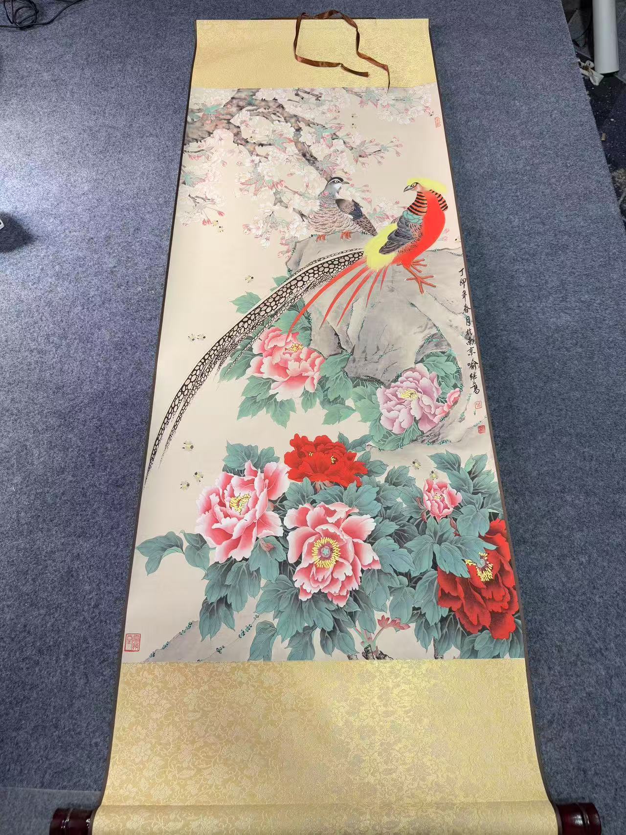 《梨花锦鸡》 宽45高140 国画