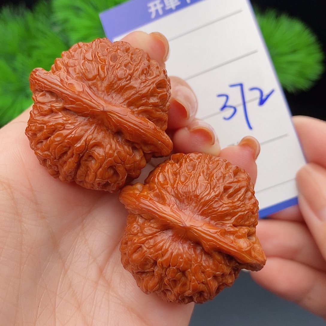 文玩核桃把件百****刚40血麒麟372