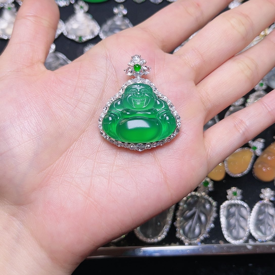 玛瑙/玉髓银S925镶嵌颈饰雪*?