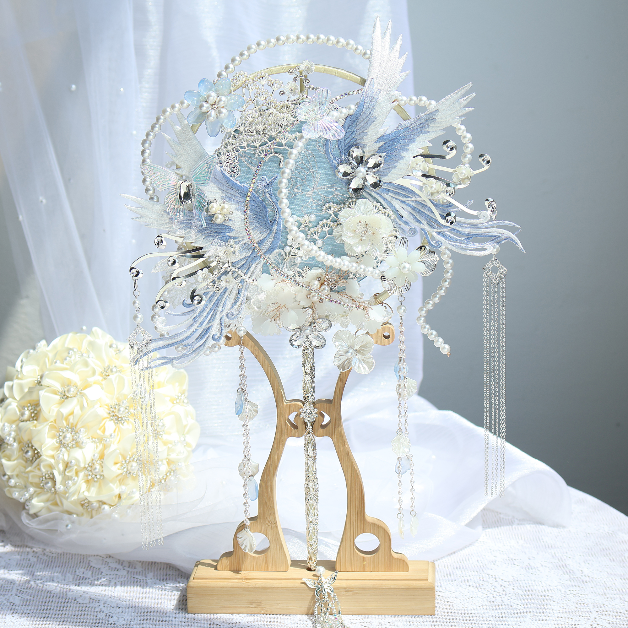 新娘结婚流光重工团扇银蓝色中式新婚礼物高级感手工DIY喜扇