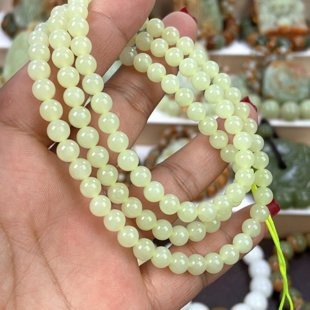 透闪石质玉手链未镶嵌