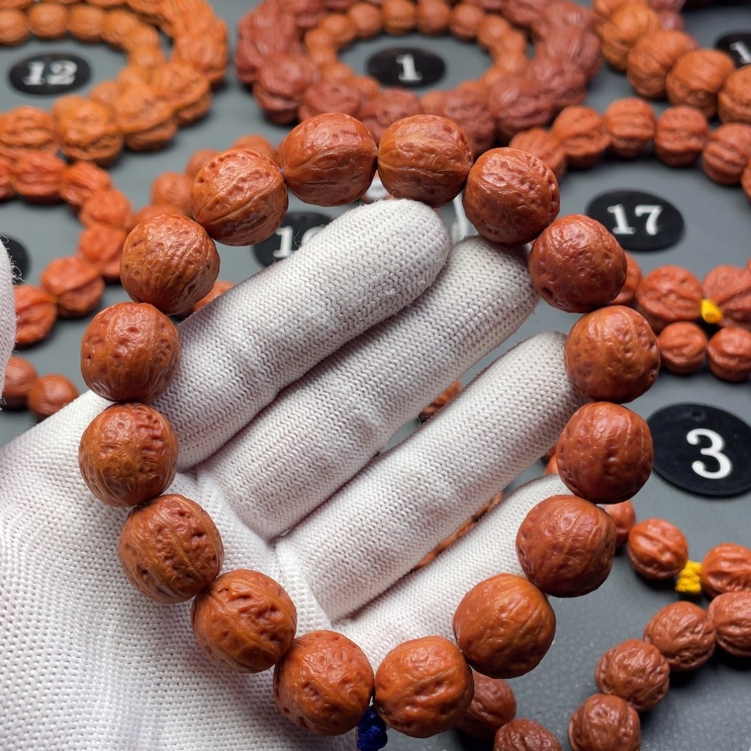 文玩核桃手串野生核桃光头秋子手持