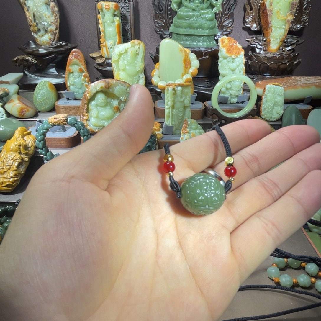 透闪石质玉回纹珠未镶嵌
