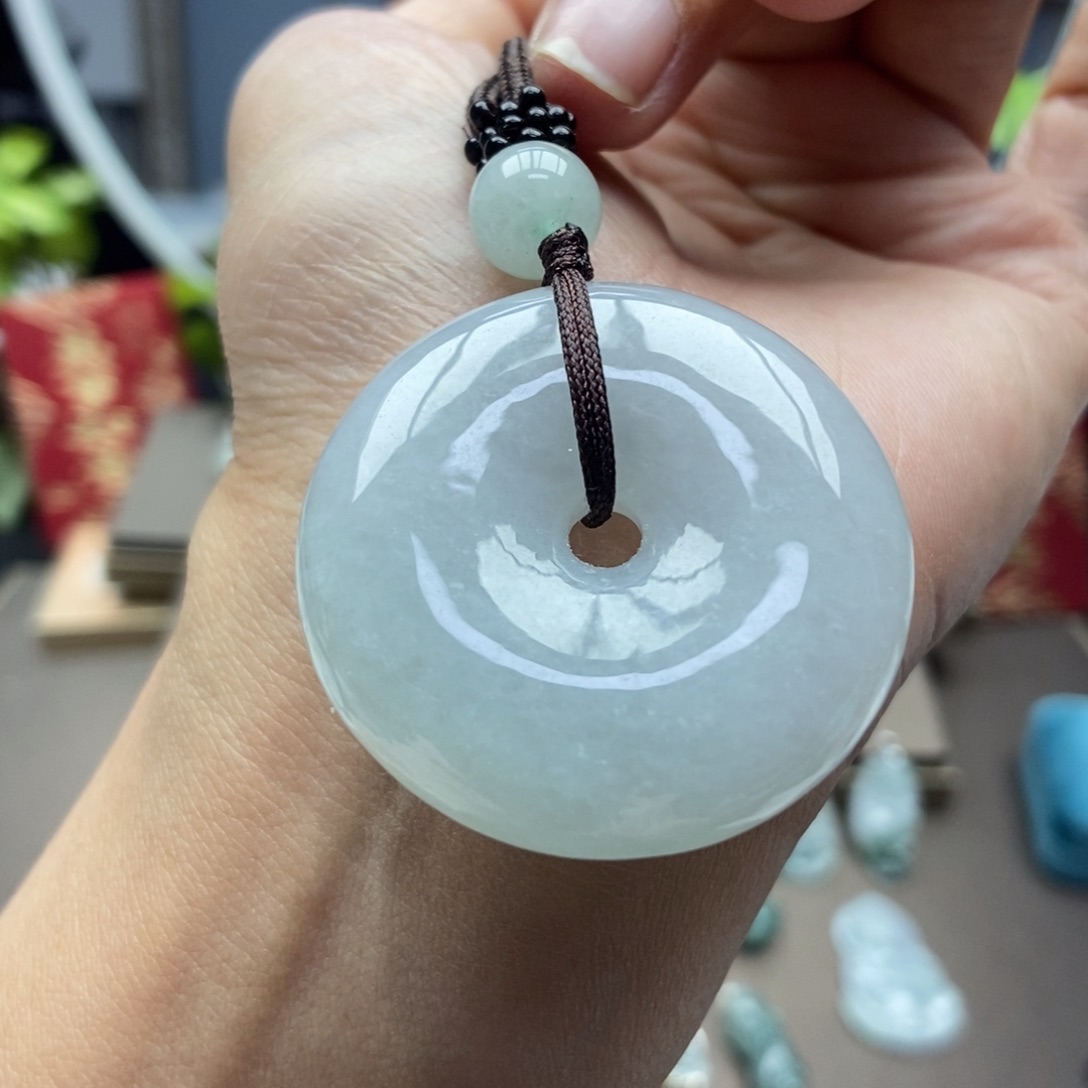 翡翠颈饰未镶嵌福利