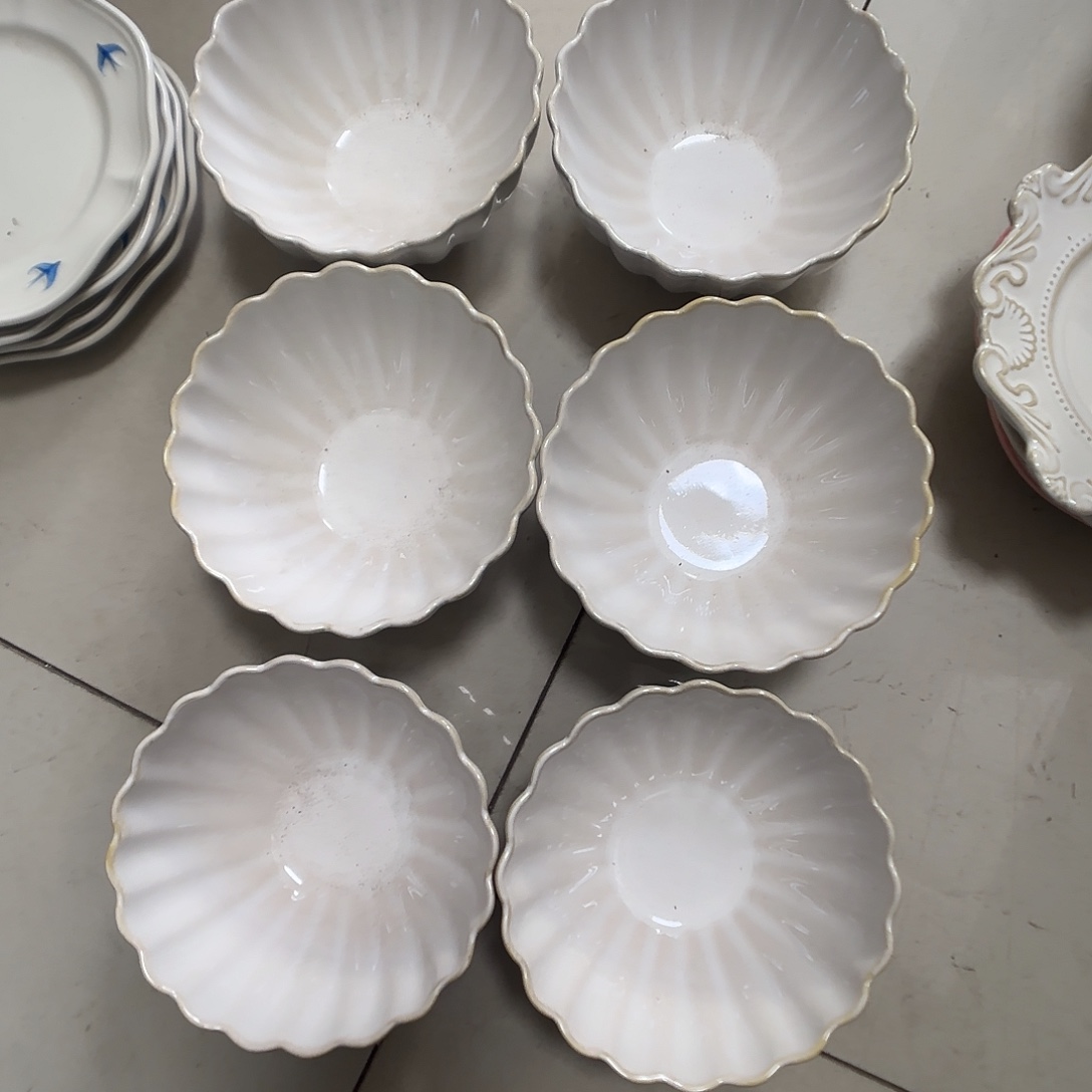 瓷片瑕疵特价陶瓷米饭碗