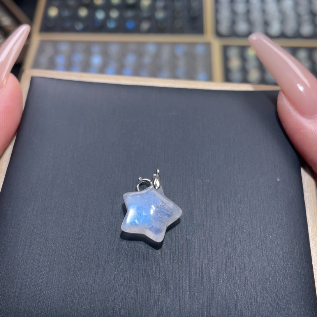 银S925镶嵌颈饰长石蓝月光星星小滴溜