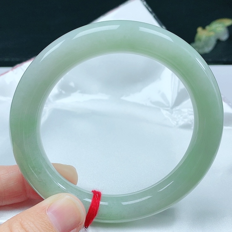 【闪购商品】翡翠手镯未镶嵌天然翡翠手镯