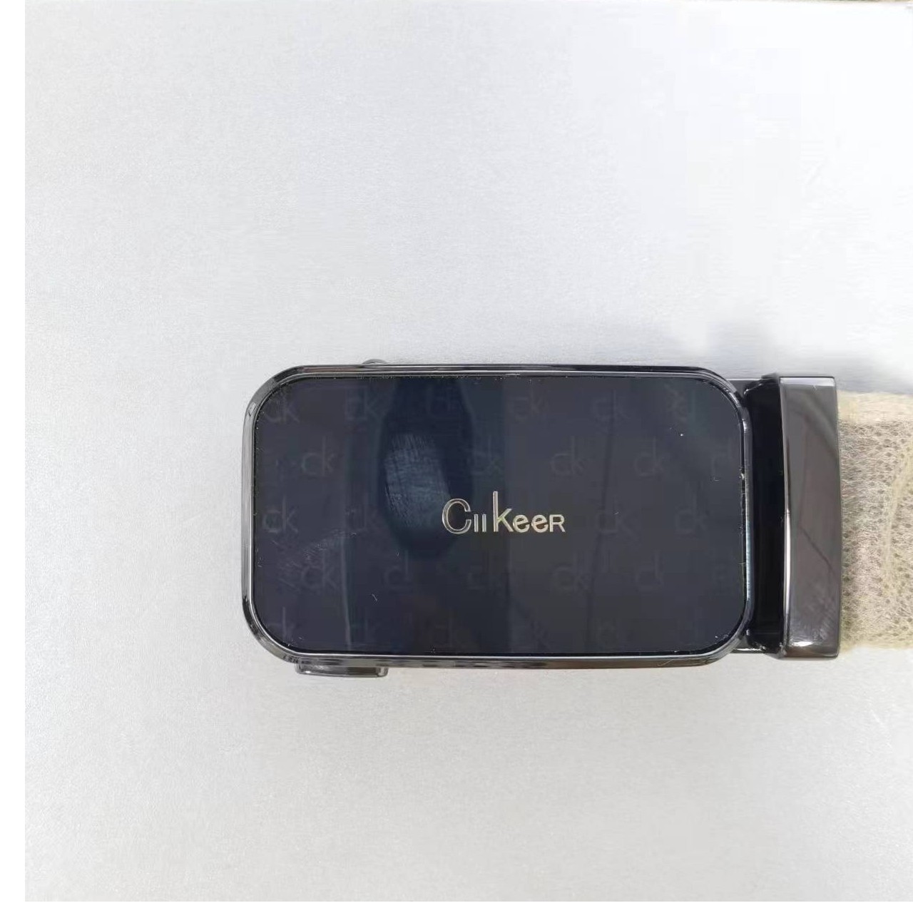 男士时尚休闲百搭皮带满天星.