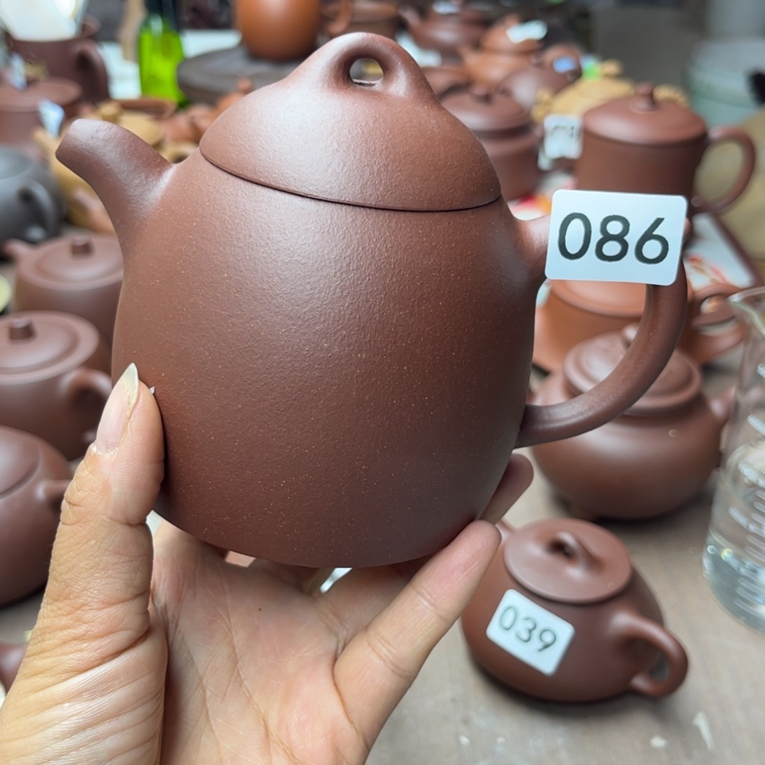 紫砂茶壶底槽清瑕疵400cc