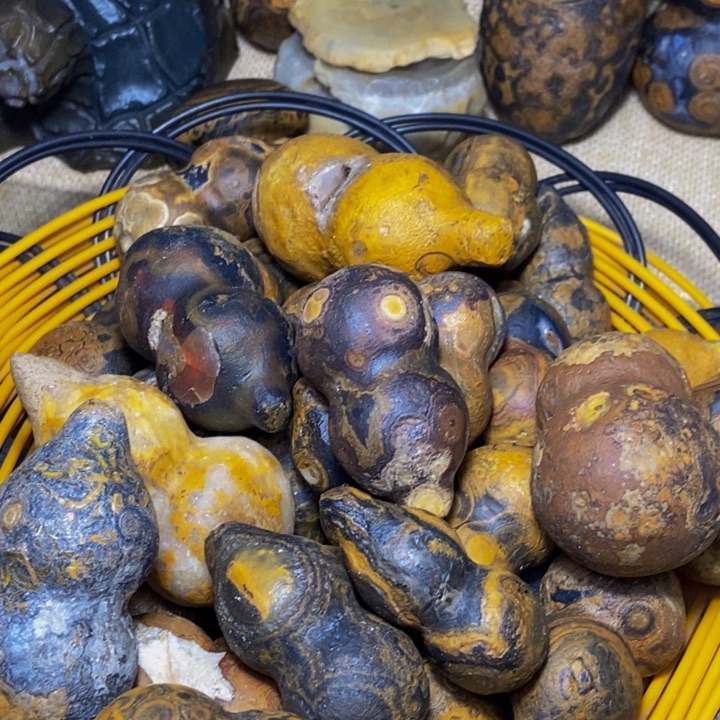 铁***石大叶紫檀（黑酸枝木类）