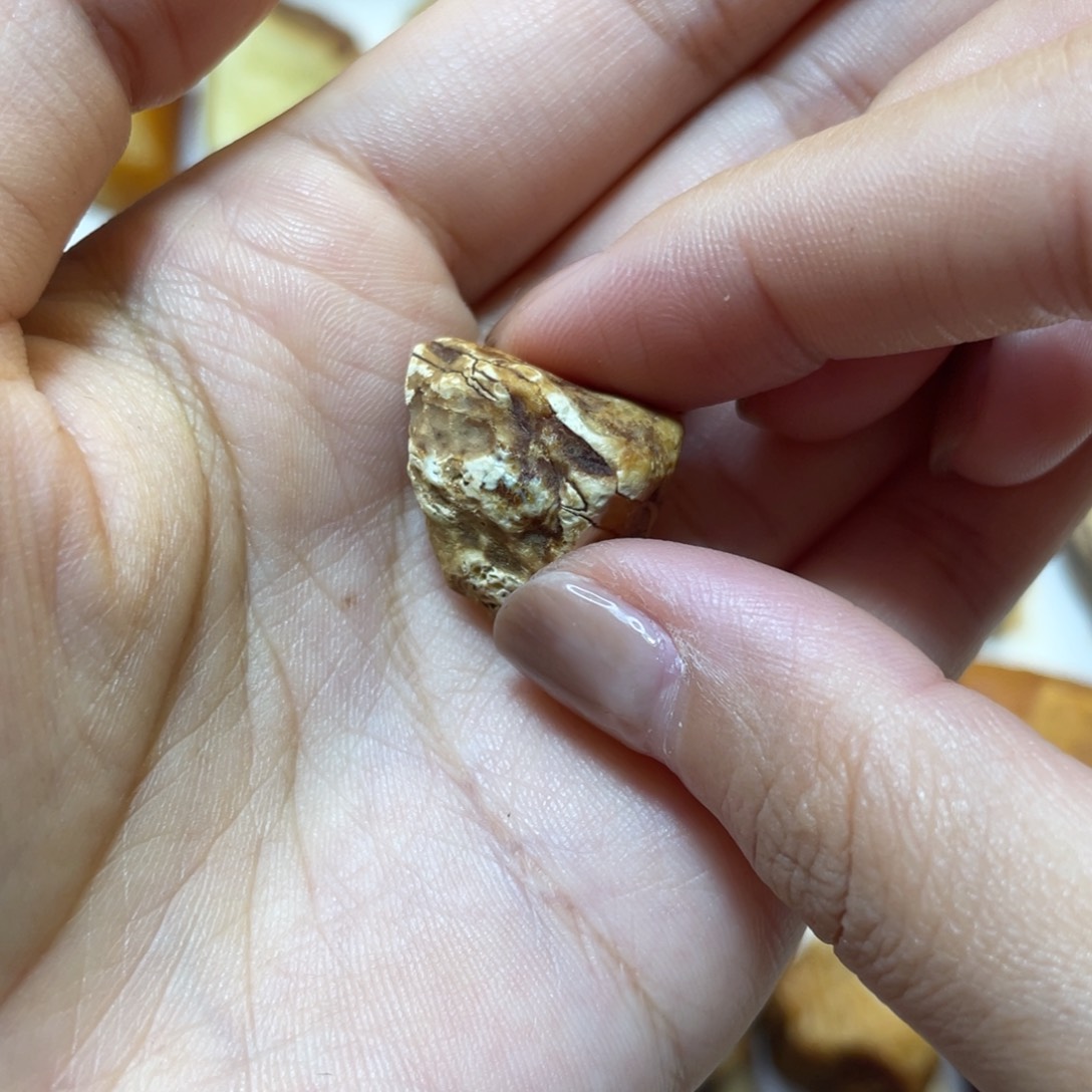 定制琥珀天然琥珀