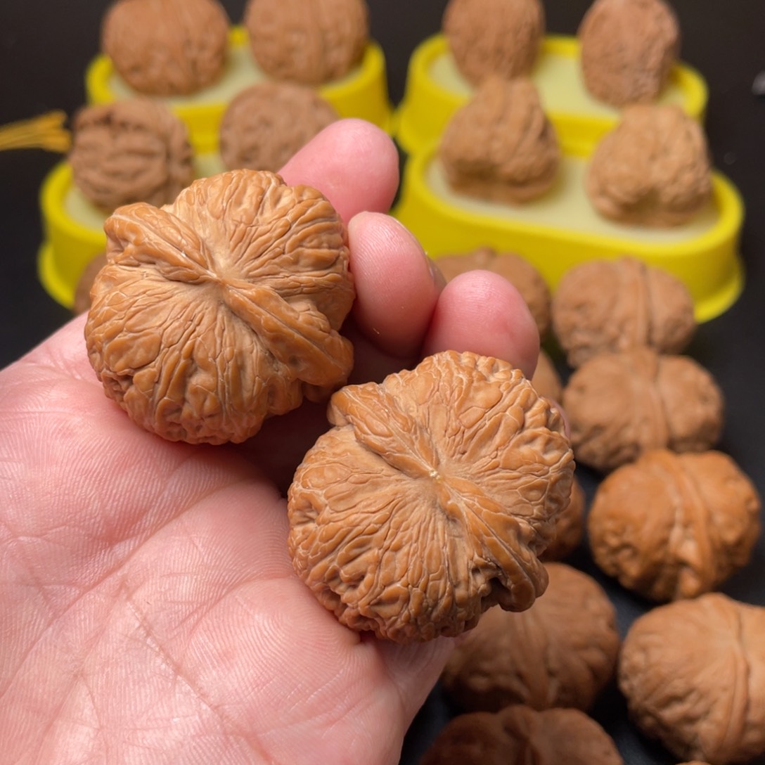 葉*柒核农文玩核桃元宝