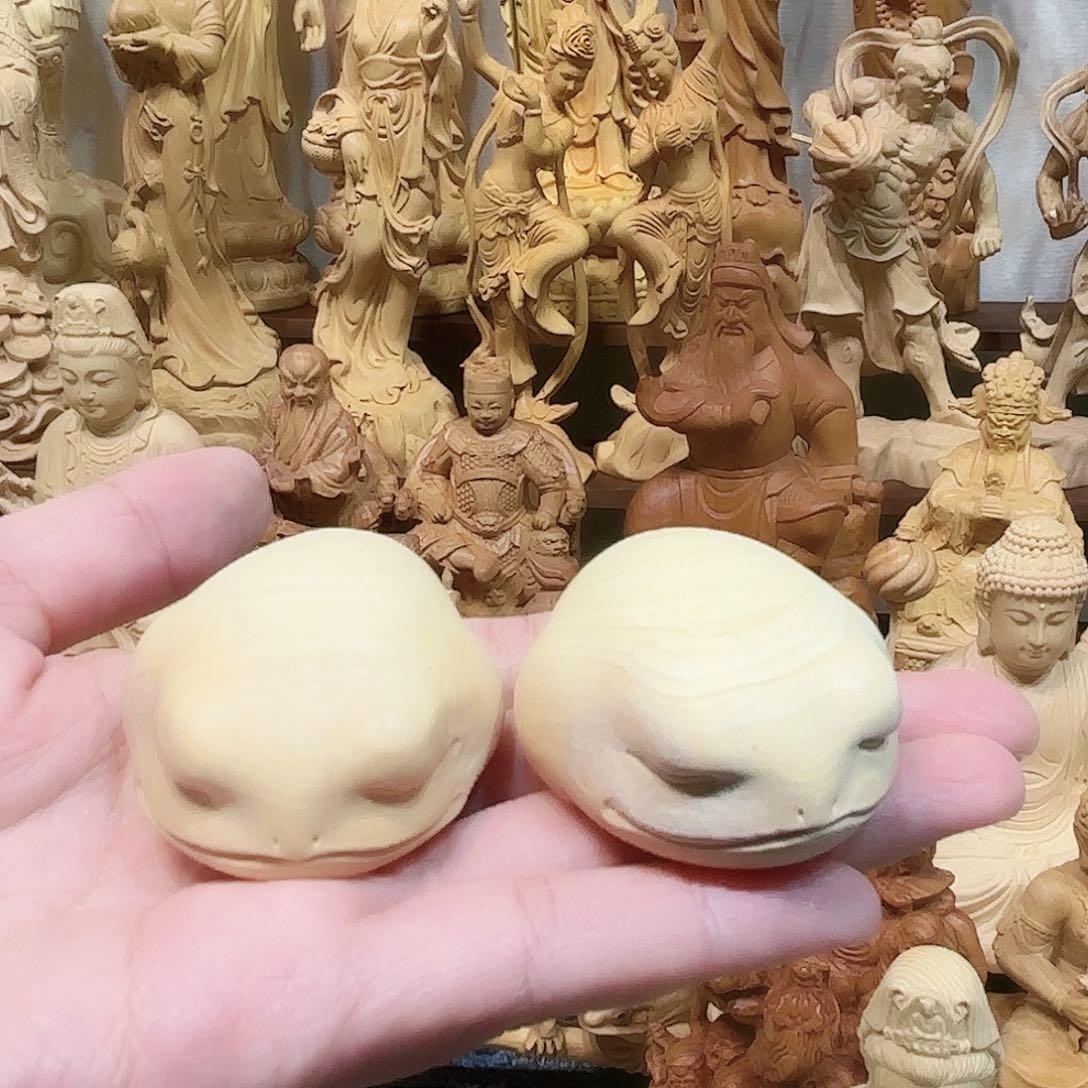 黄杨木黄杨木瑕疵三足金蟾