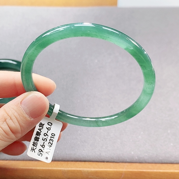 【闪购商品】翡翠手镯（圆镯）未镶嵌