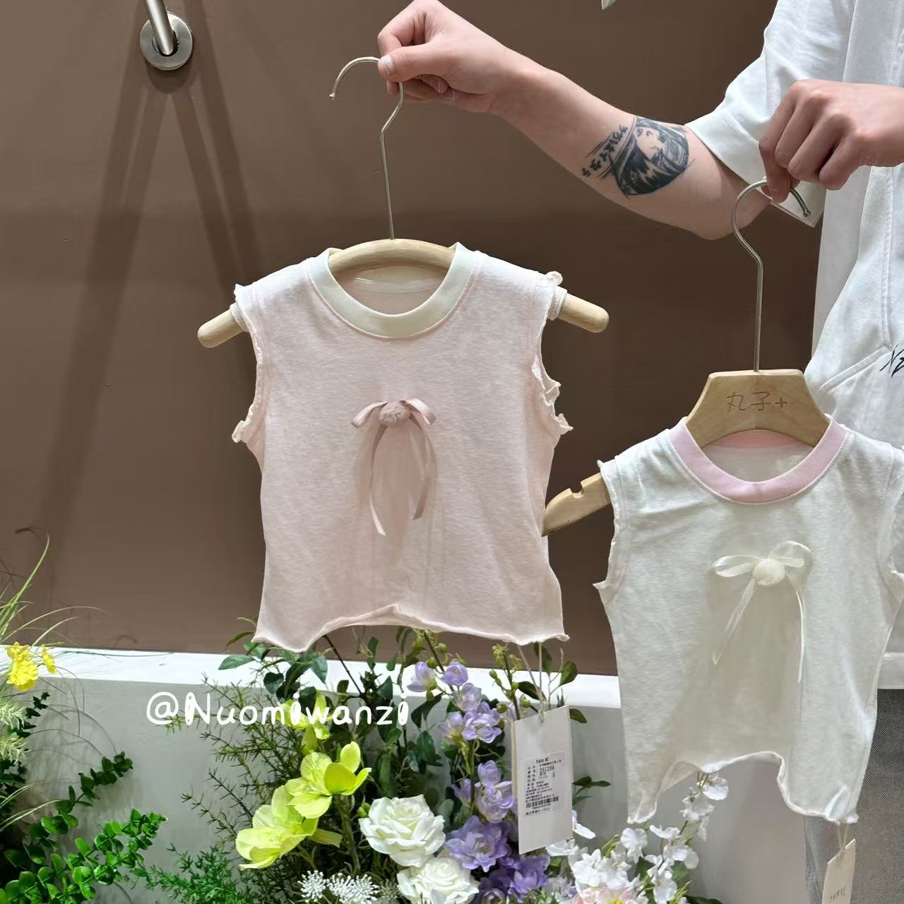 FX-1259-儿童时尚洋气百搭领口纱球蝴蝶结无袖上衣（夏款）