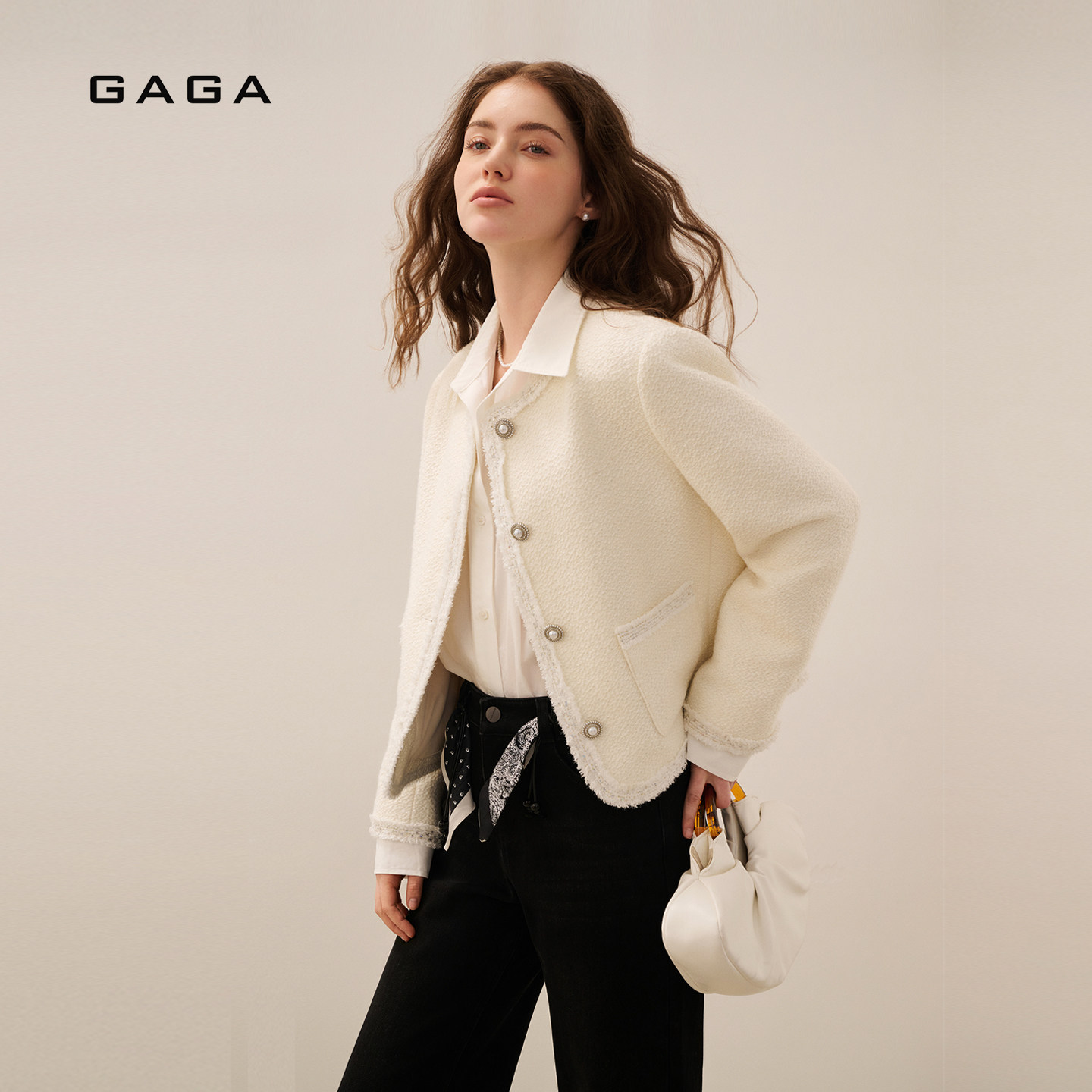 GAGA新款法式气质复古小香风外套女通勤百搭显瘦上衣G54S01619