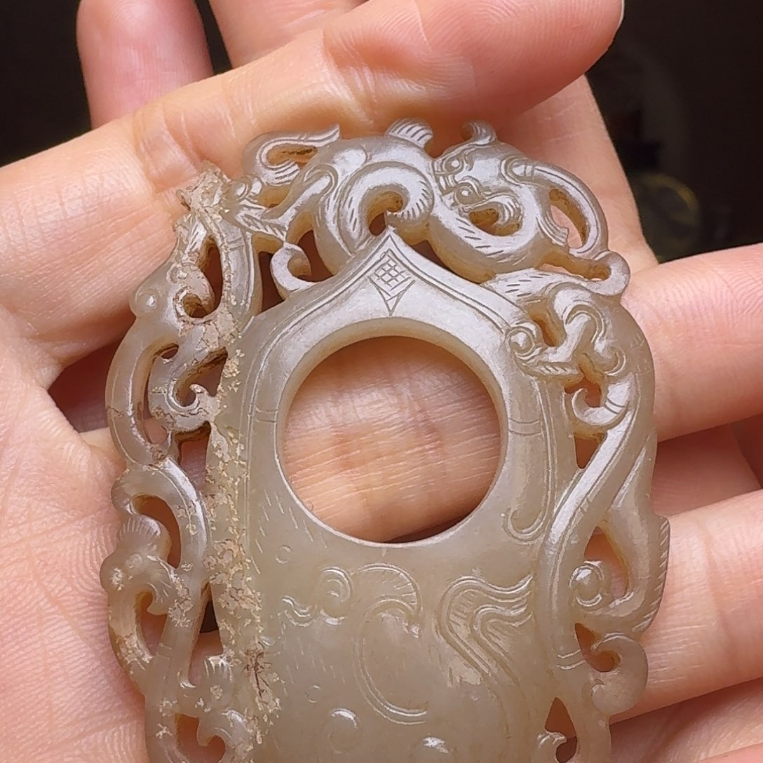 和田玉颈饰未镶嵌