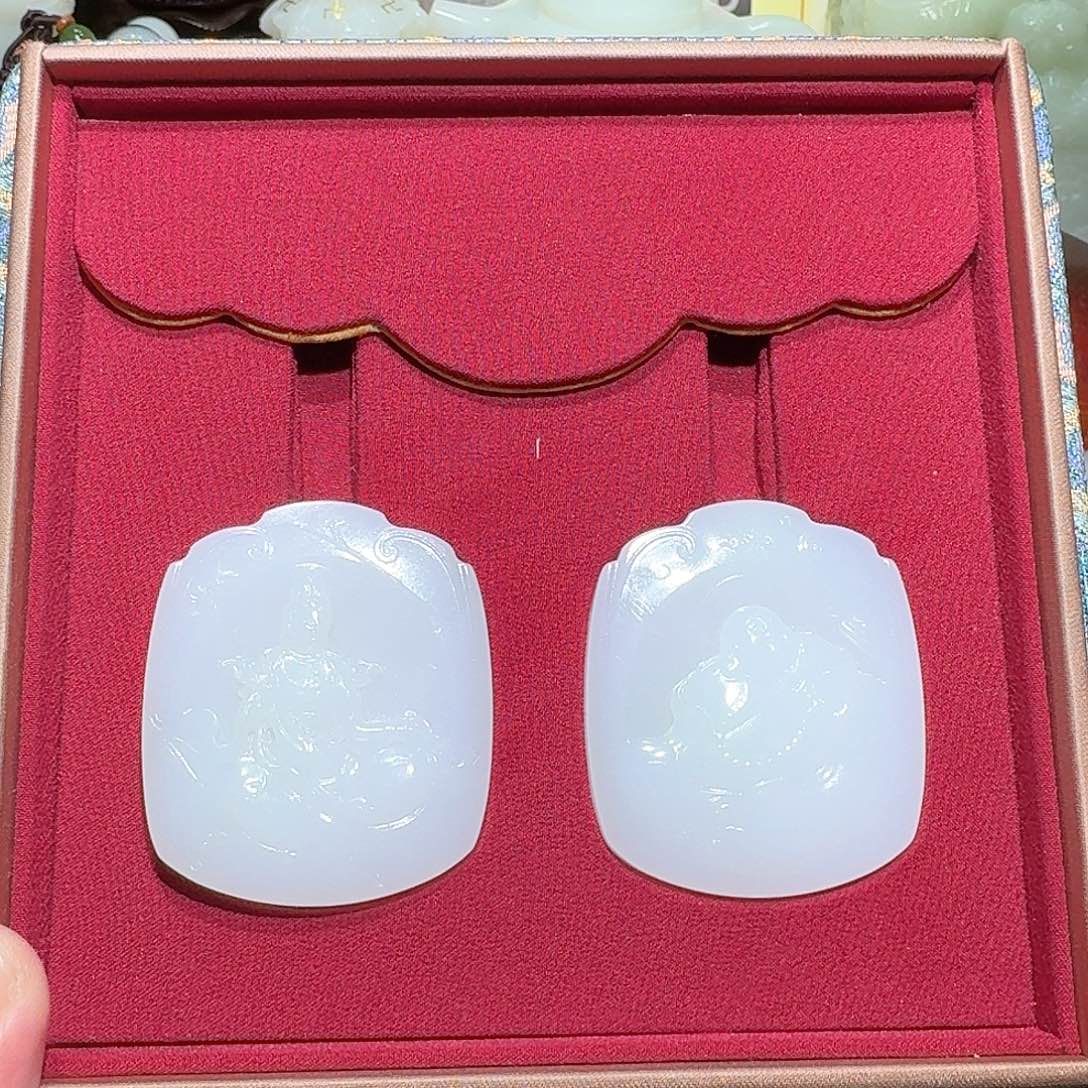 未镶嵌和田玉挂件