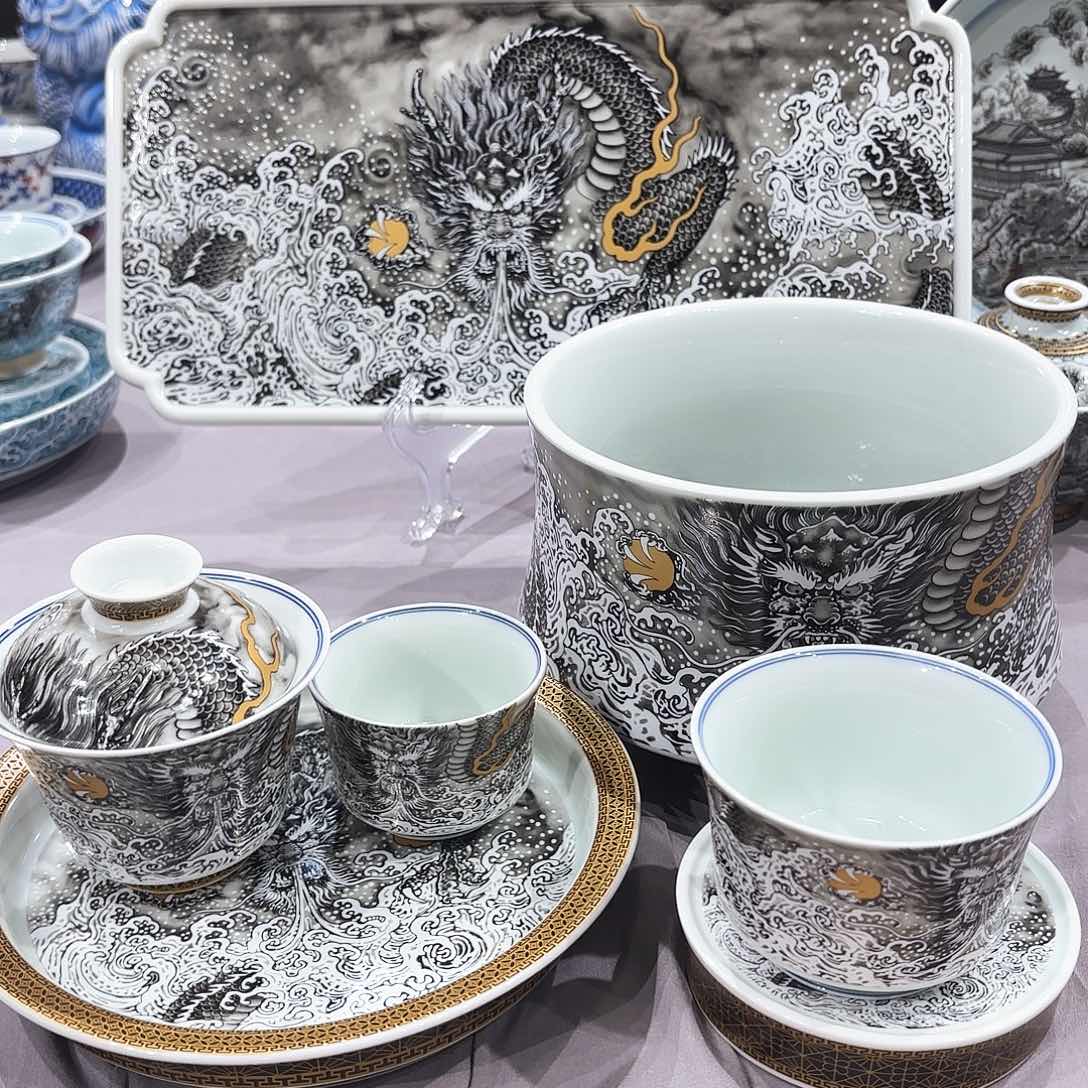 瓷片景德镇瓷器展和