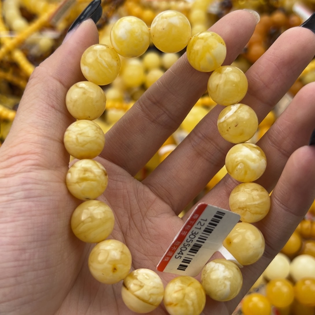 琥珀珠宝奇石未镶嵌