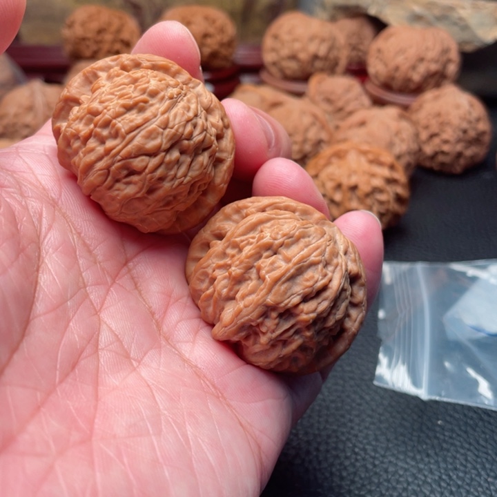 文玩核桃把件39全品球白