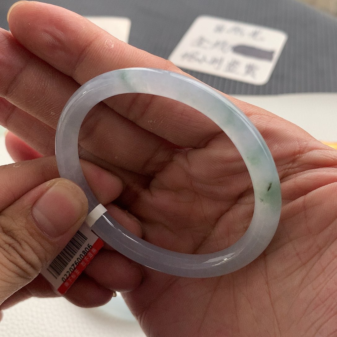 翡翠手镯未镶嵌10号 54贵妃 52带