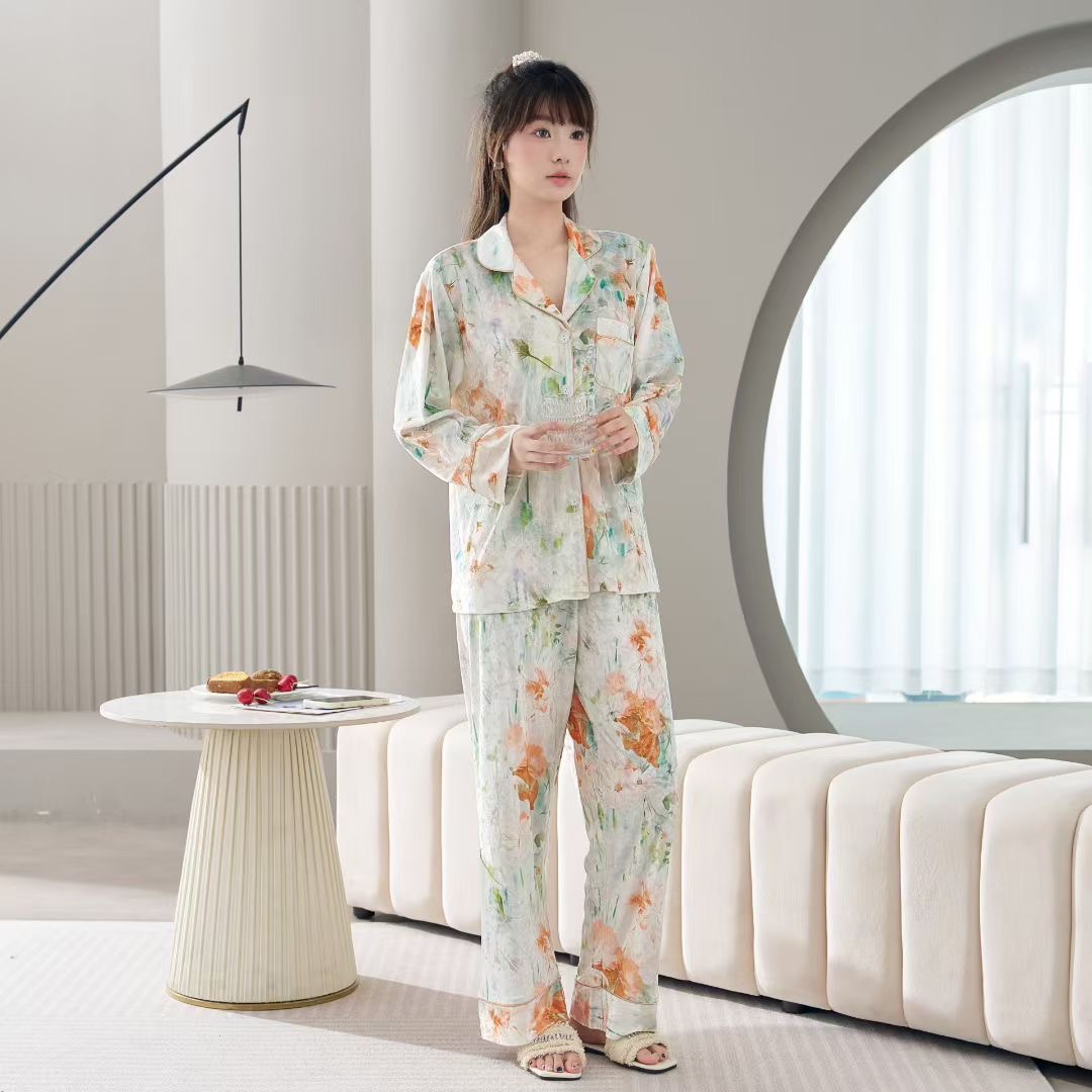 亲亲品奢【花语】爆款女士秋冬加厚金钻绒家居服睡衣保暖金丝套装