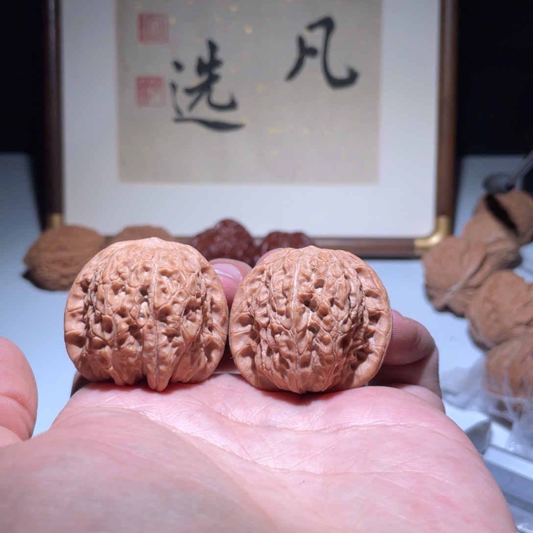 吊坠文玩核桃血麒麟